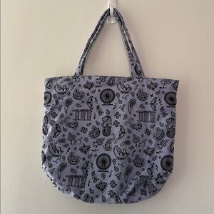 Singapore NEW 2 Corduroy Tote Bags - Purple and Sage Green,
Zip Closure